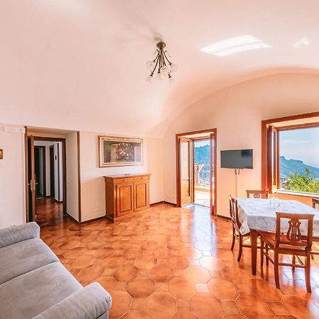 Appartamento Anna In Villa Laura Scala Exteriér fotografie